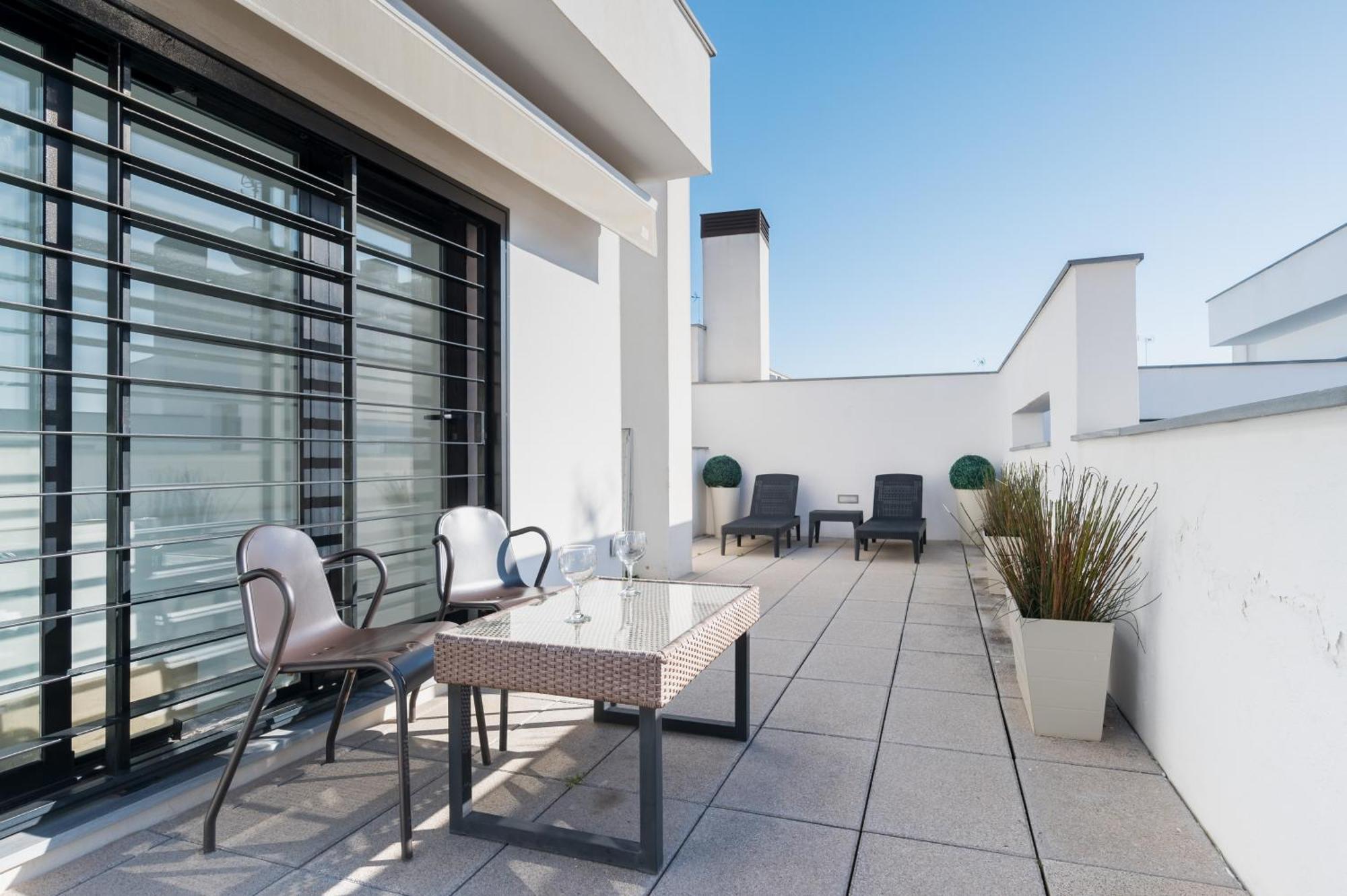 Attic With Terrace- 1Bd 1Bth- Corral Del Rey Lejlighed Sevilla Eksteriør billede